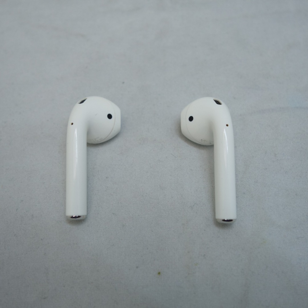 Apple - ジャンク品 Apple AirPods (エアポッズ) 第1世代 エアポッズ