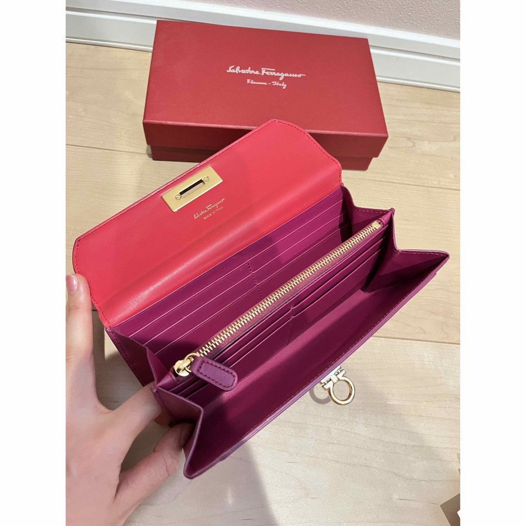 Salvatore Ferragamo(サルヴァトーレフェラガモ)のフェラガモ♡財布 レディースのファッション小物(財布)の商品写真