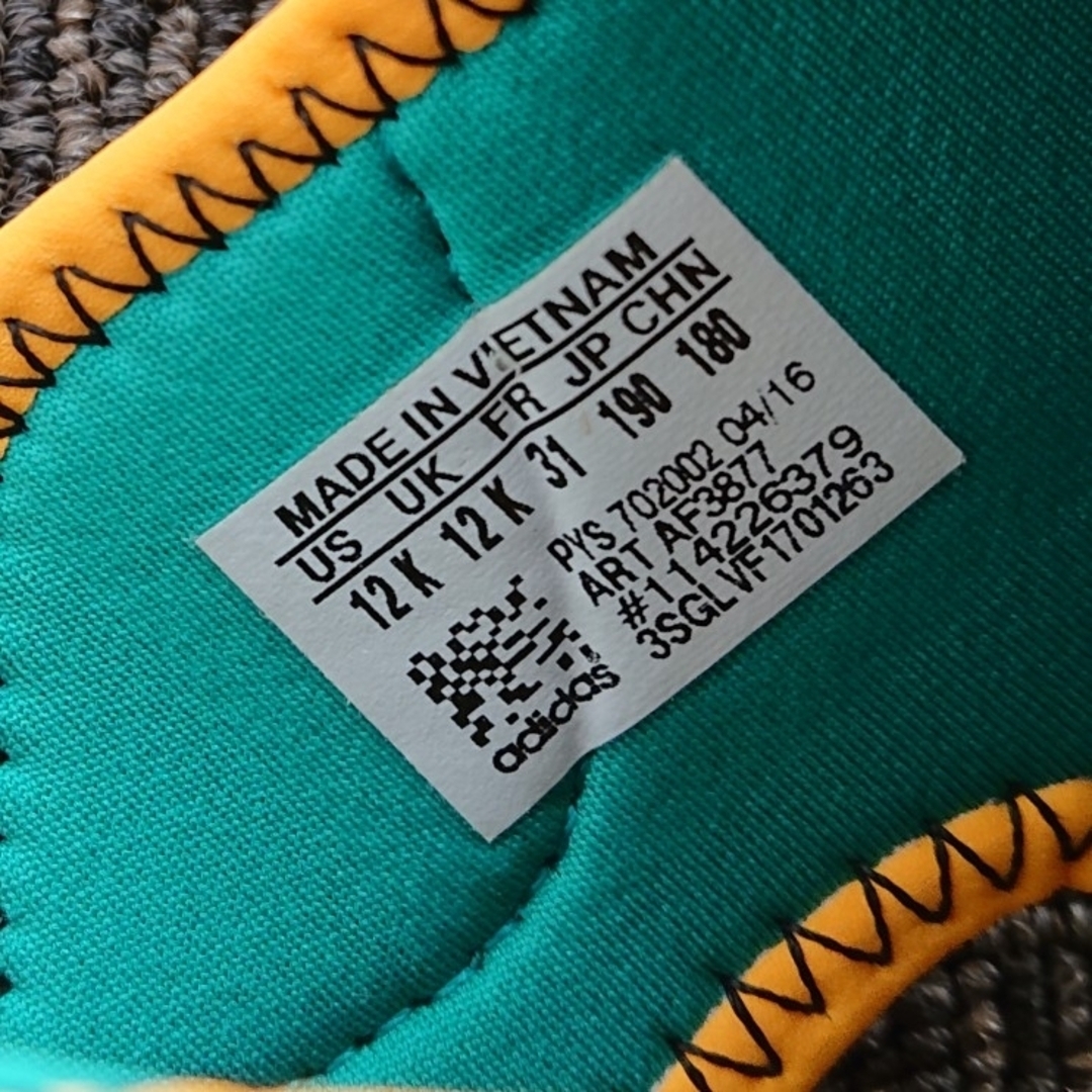 adidas(アディダス)の19センチ adidas サンダル キッズ/ベビー/マタニティのキッズ靴/シューズ(15cm~)(サンダル)の商品写真