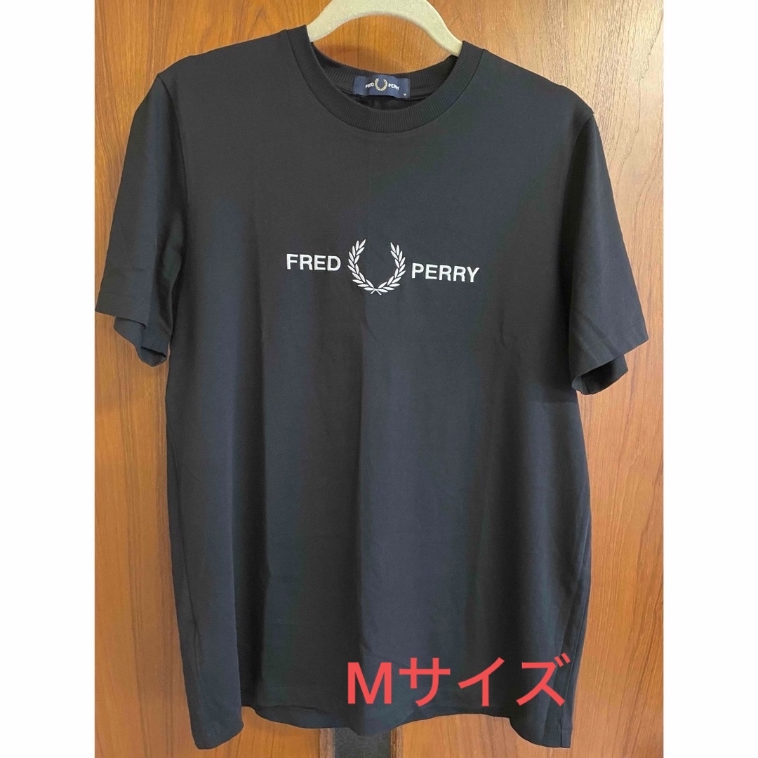 FRED PERRY(フレッドペリー)のFRED PERRY フレッドペリー　Tシャツ　Mサイズ メンズのトップス(Tシャツ/カットソー(半袖/袖なし))の商品写真