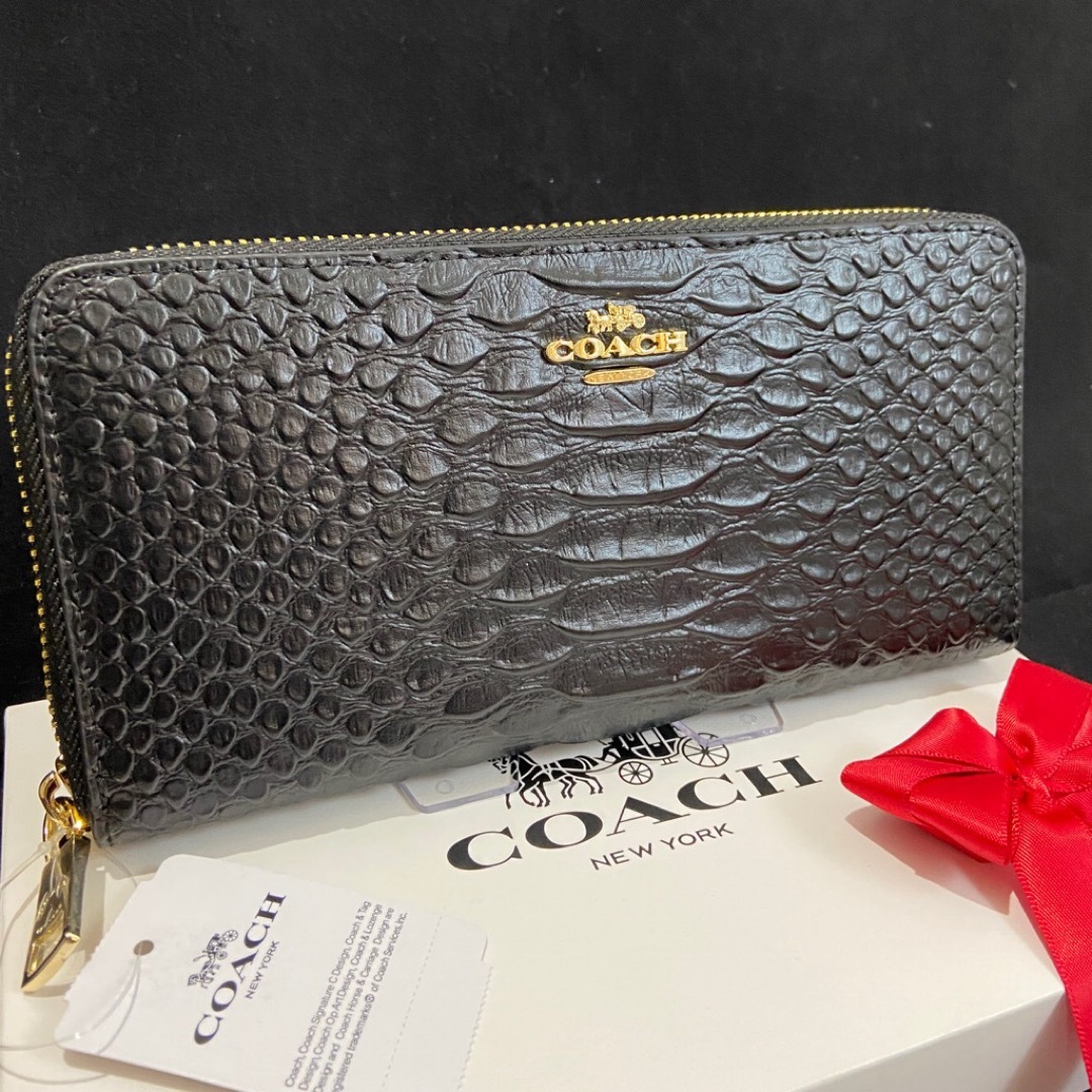 COACH(コーチ)の贈り物にも☆コーチ 長財布　エンボスドスネーク　メンズレディス メンズのファッション小物(長財布)の商品写真