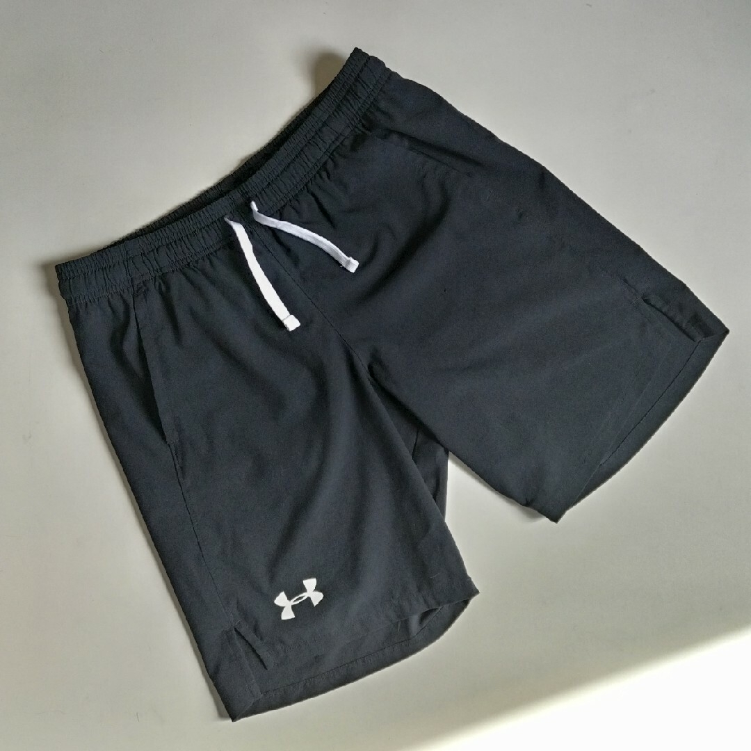 UNDER ARMOUR(アンダーアーマー)のUNDER ARMOUR★ジュニア160(YXL)★上下セット★即購入OK‼ スポーツ/アウトドアのサッカー/フットサル(ウェア)の商品写真