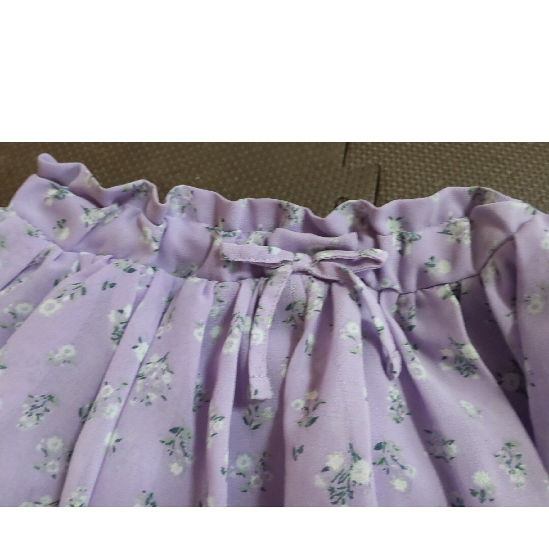 GU(ジーユー)のGU キッズ スカート 110センチ キッズ/ベビー/マタニティのキッズ服女の子用(90cm~)(スカート)の商品写真
