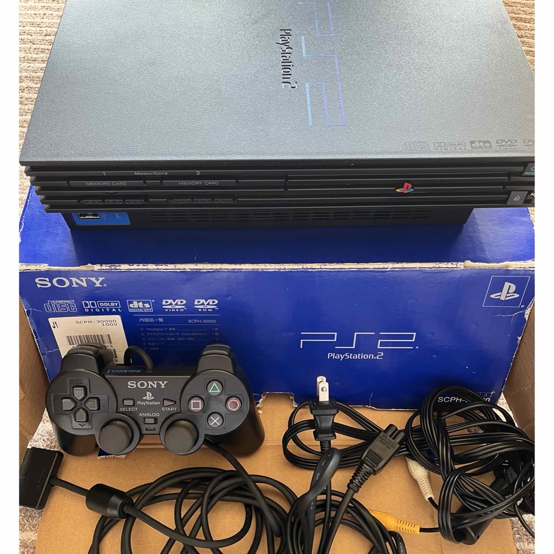 PlayStation2(プレイステーション2)のプレイステーション2 エンタメ/ホビーのゲームソフト/ゲーム機本体(家庭用ゲームソフト)の商品写真