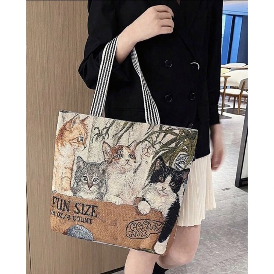 猫柄　トートバッグ　ショルダーバッグ　ジャガード織り レディースのバッグ(トートバッグ)の商品写真
