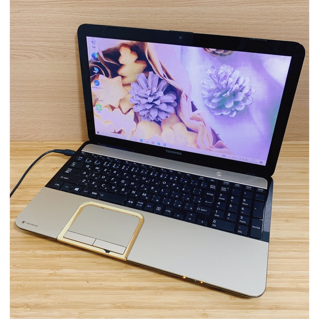 カメラ付PC✨ノートパソコン　core i7✨SSD✨人気のdynabook✨ スマホ/家電/カメラのPC/タブレット(ノートPC)の商品写真