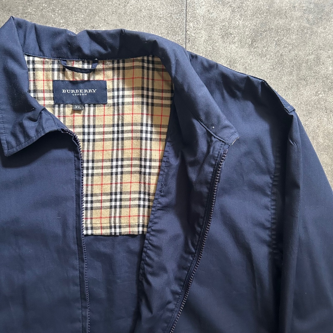 BURBERRY - バーバリー スウィングトップ/ブルゾン ネイビー XL BURBERRY - バーバリー スウィングトップ/ブルゾン ネイビー XL