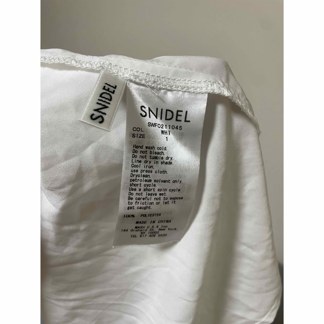 SNIDEL(スナイデル)のスナイデル　ORGANICSボリュームミニワンピース レディースのワンピース(ミニワンピース)の商品写真