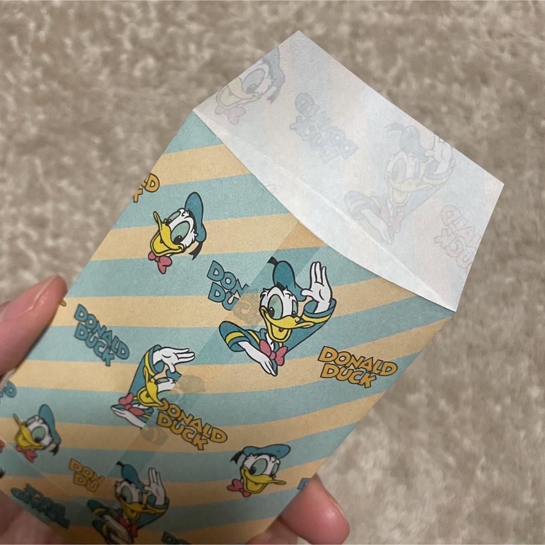 Disney(ディズニー)のハンドメイド手作り ポチ袋 15枚 DAISOダイソー ミッキーミニードナルド ハンドメイドの文具/ステーショナリー(その他)の商品写真