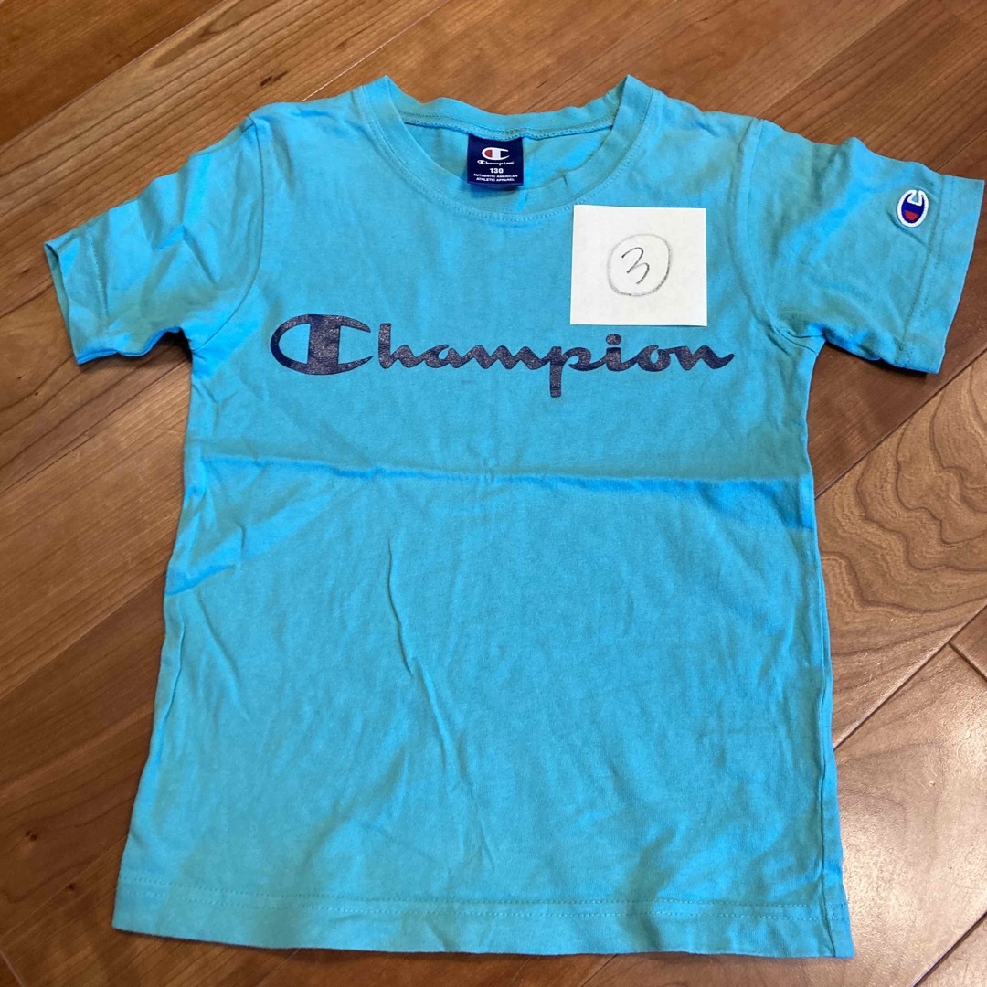 Champion(チャンピオン)のchampion グリーン Tシャツ 130③双子さんお揃い キッズ/ベビー/マタニティのキッズ服男の子用(90cm~)(Tシャツ/カットソー)の商品写真