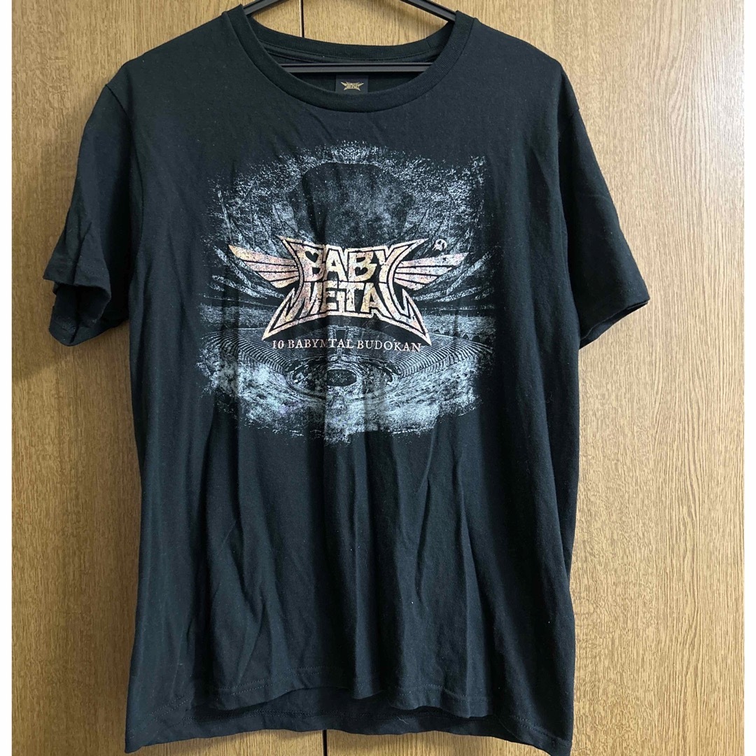 BABYMETAL(ベビーメタル)のBABYMETAL 10BUDOKAN 2021 武道館 Tシャツ ベビーメタル エンタメ/ホビーのタレントグッズ(ミュージシャン)の商品写真