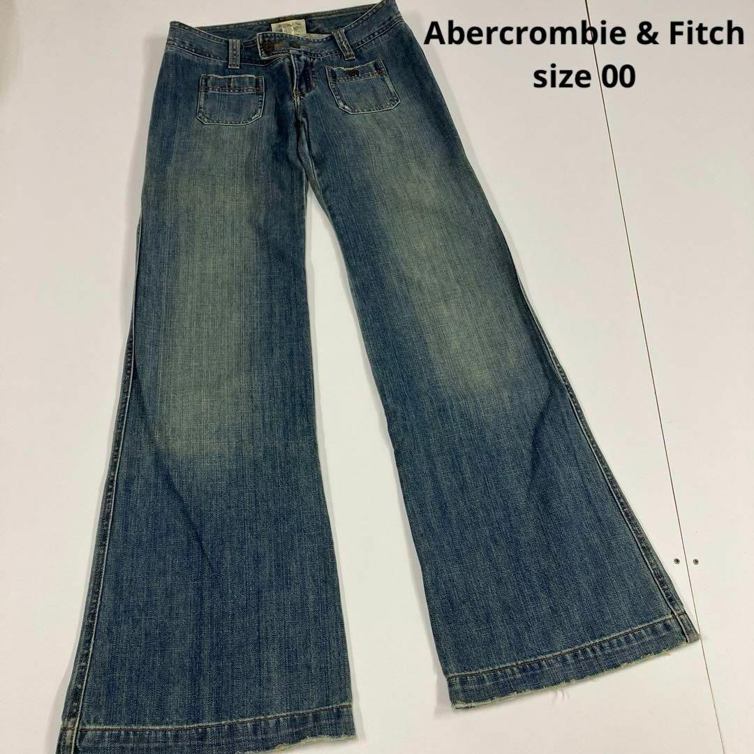 Abercrombie&Fitch(アバクロンビーアンドフィッチ)のアバクロ　フレアデニムパンツ　y2k フェアリーグランジ　古着女子　ブッシュ レディースのパンツ(デニム/ジーンズ)の商品写真