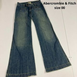 アバクロンビーアンドフィッチ(Abercrombie&Fitch)のアバクロ　フレアデニムパンツ　y2k フェアリーグランジ　古着女子　ブッシュ(デニム/ジーンズ)