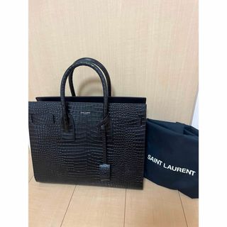 イヴサンローラン(Yves Saint Laurent)のYvesSaintLaurentサックドジュールスモールクロコダイルレザー(ハンドバッグ)