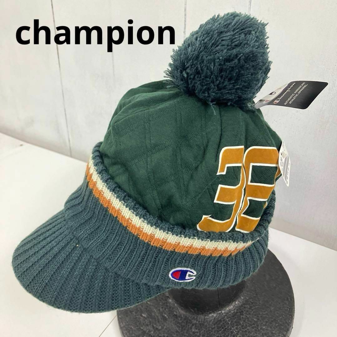 Champion(チャンピオン)のchampion チャンピオン　ニット帽　ニットキャップ　ボンボン　古着 レディースの帽子(ニット帽/ビーニー)の商品写真