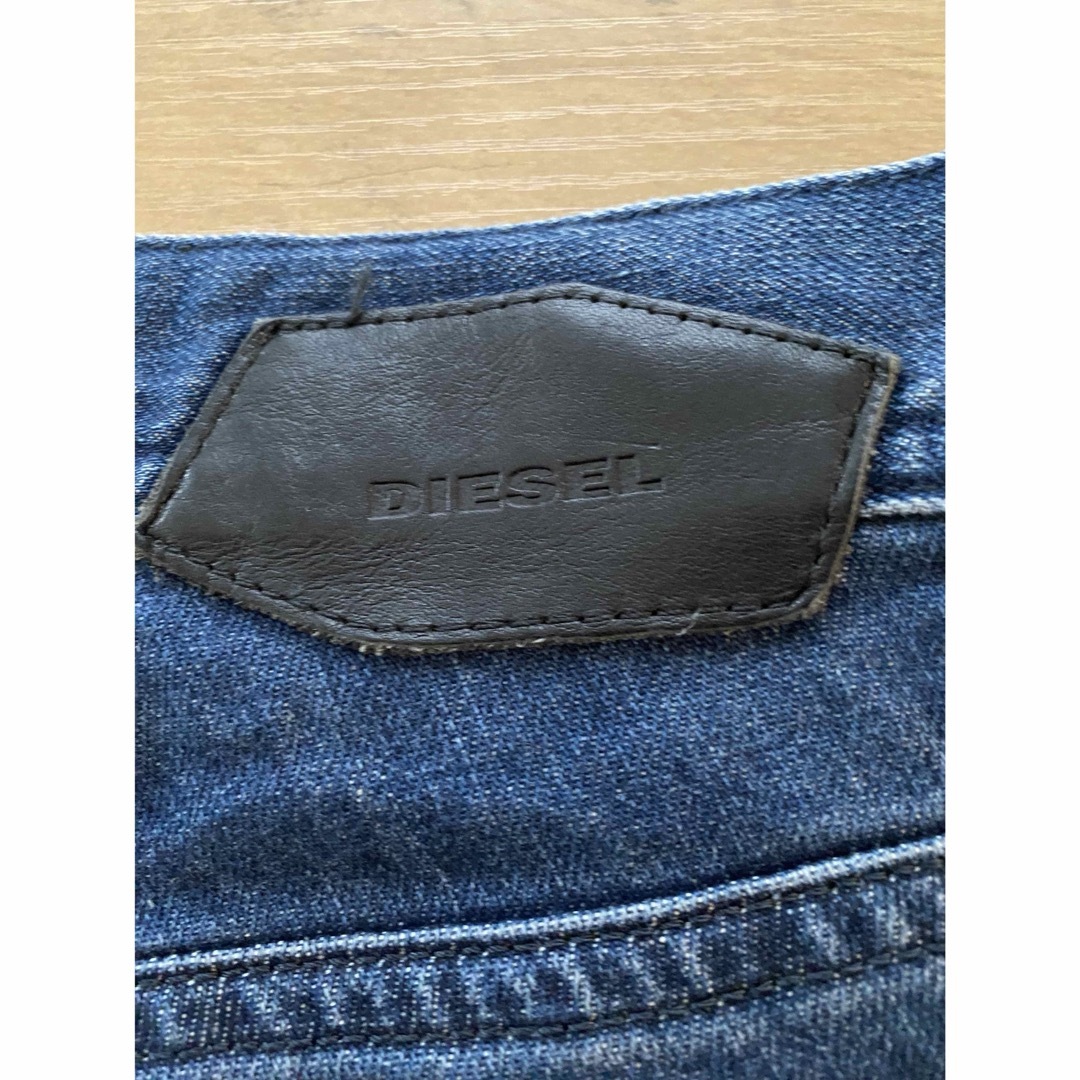 DIESEL(ディーゼル)のDIESELバイアスカットデニム 33 メンズ TEPPHAR-ANGLE メンズのパンツ(デニム/ジーンズ)の商品写真