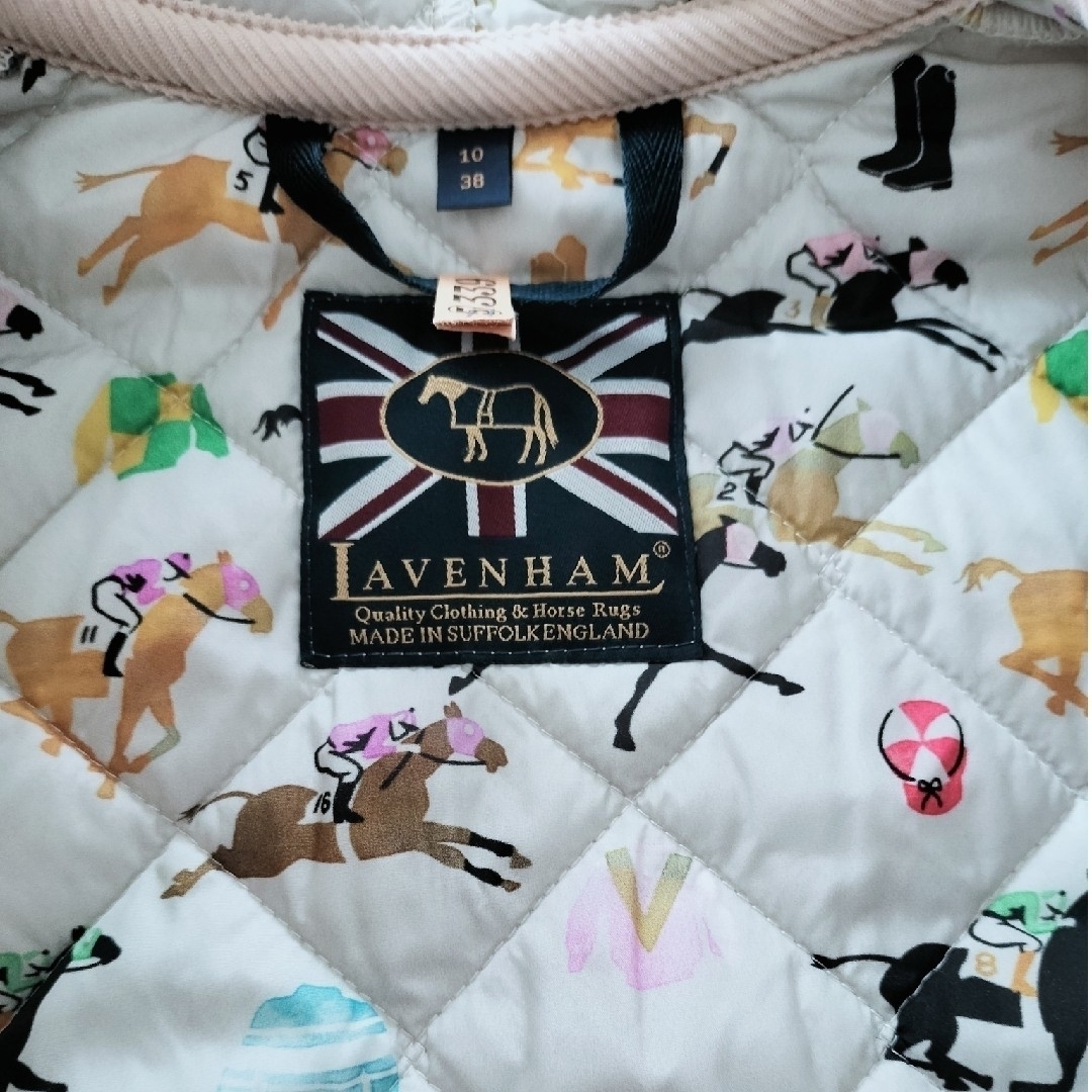 LAVENHAM(ラベンハム)のLAVENHAM　キルティングジャケット　限定ホースプリント レディースのジャケット/アウター(ブルゾン)の商品写真