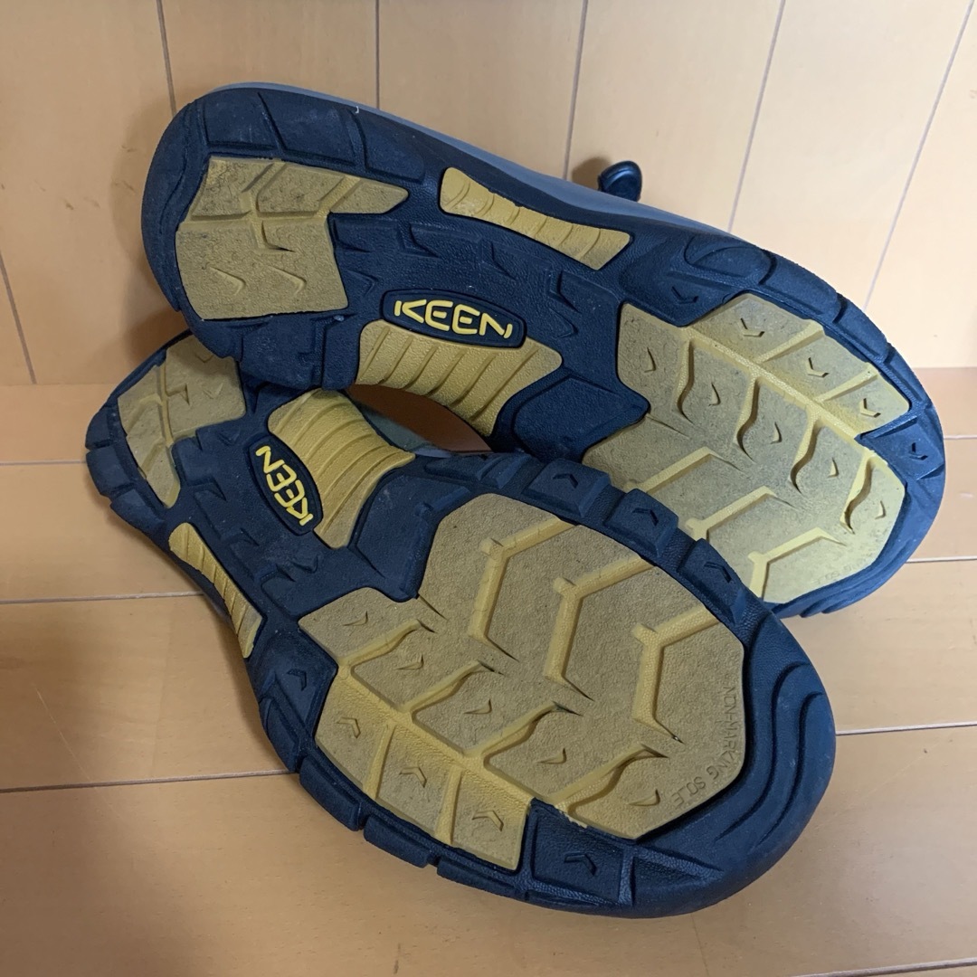 KEEN(キーン)のキーン サンダル 27.5cm メンズの靴/シューズ(サンダル)の商品写真