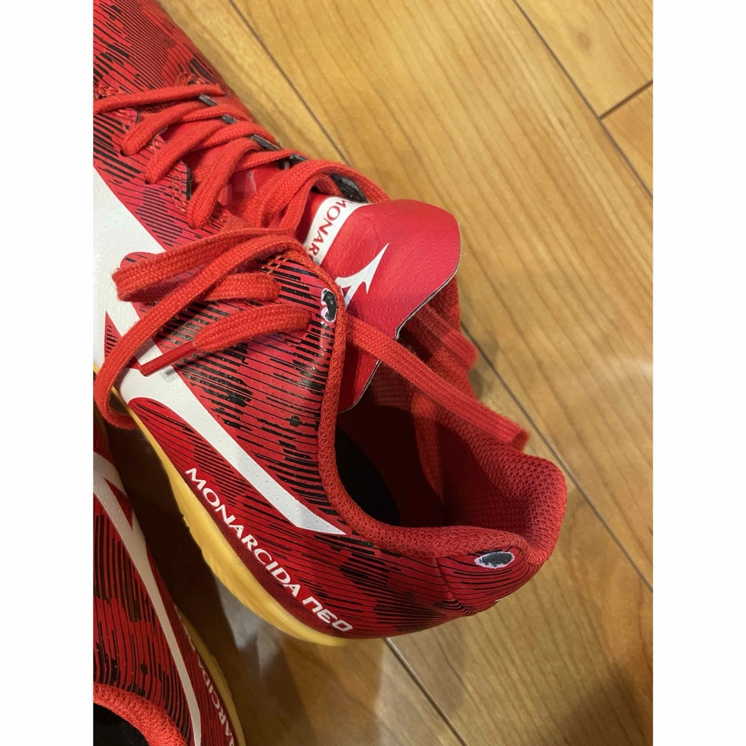 MIZUNO(ミズノ)のモナルシーダネオ　フットサルシューズ　23 スポーツ/アウトドアのサッカー/フットサル(シューズ)の商品写真