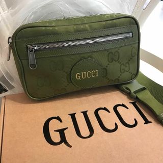 Gucci - ☆美品☆GUCCI　グッチ　オフザグリッド　ウエストバッグ　GGナイロン　カーキ