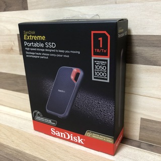 サンディスク(SanDisk)のNew ポータブルSSD 1TB(PC周辺機器)