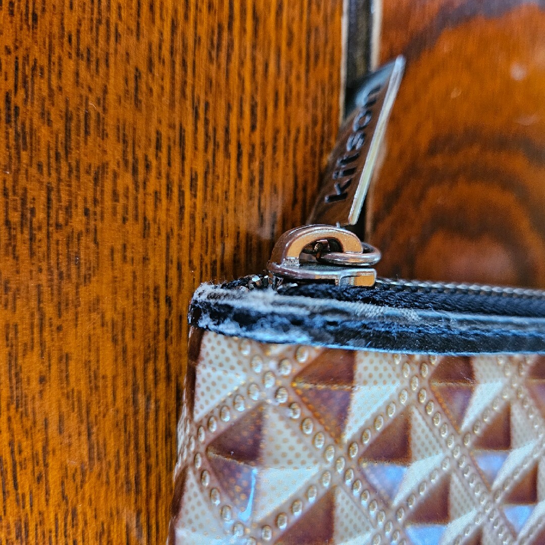 KITSON(キットソン)のkitsonゴールドの長財布 レディースのファッション小物(財布)の商品写真