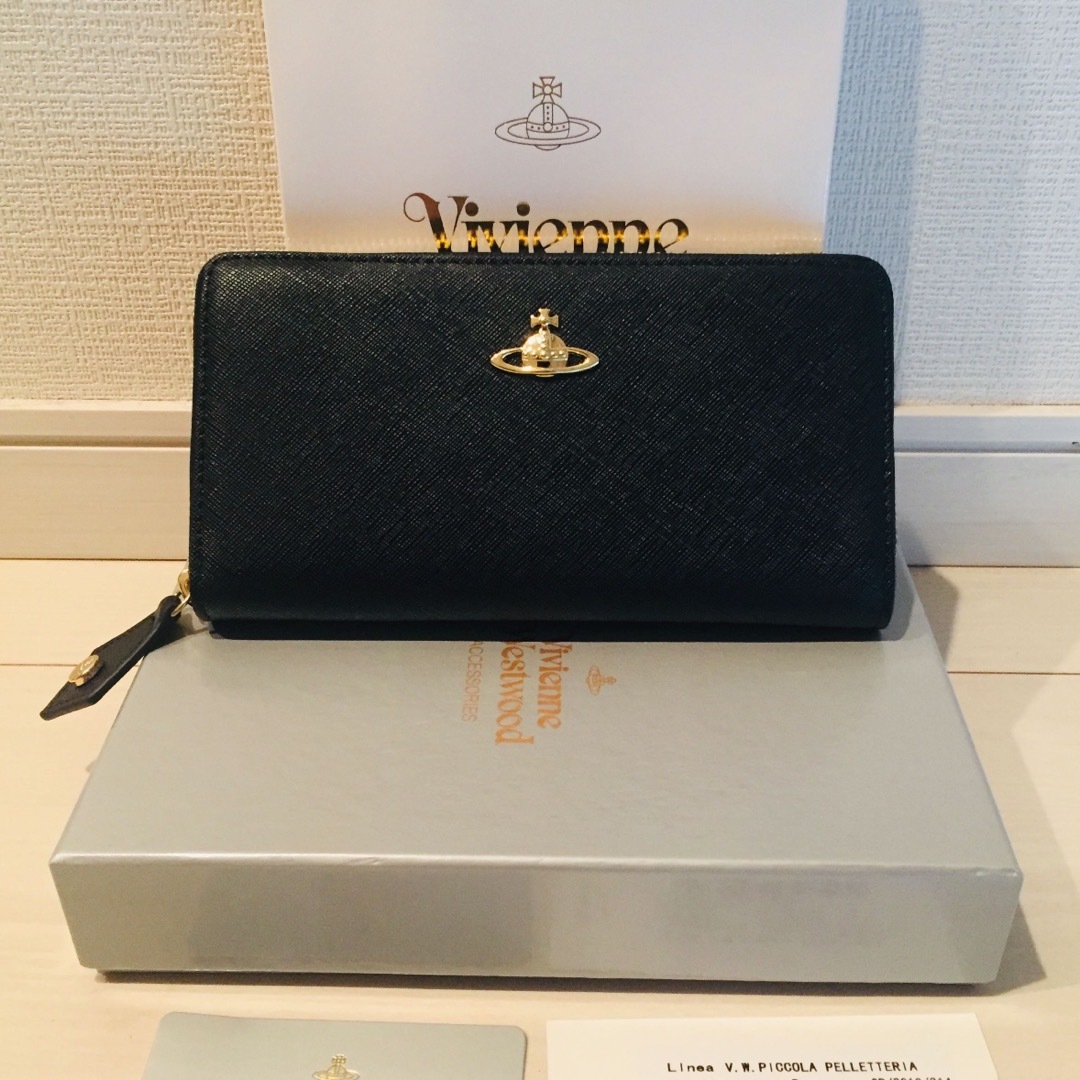 Vivienne Westwood(ヴィヴィアンウエストウッド)のヴィヴィアンウエストウッド 長財布 財布 ラウンドファスナー レディースのファッション小物(財布)の商品写真