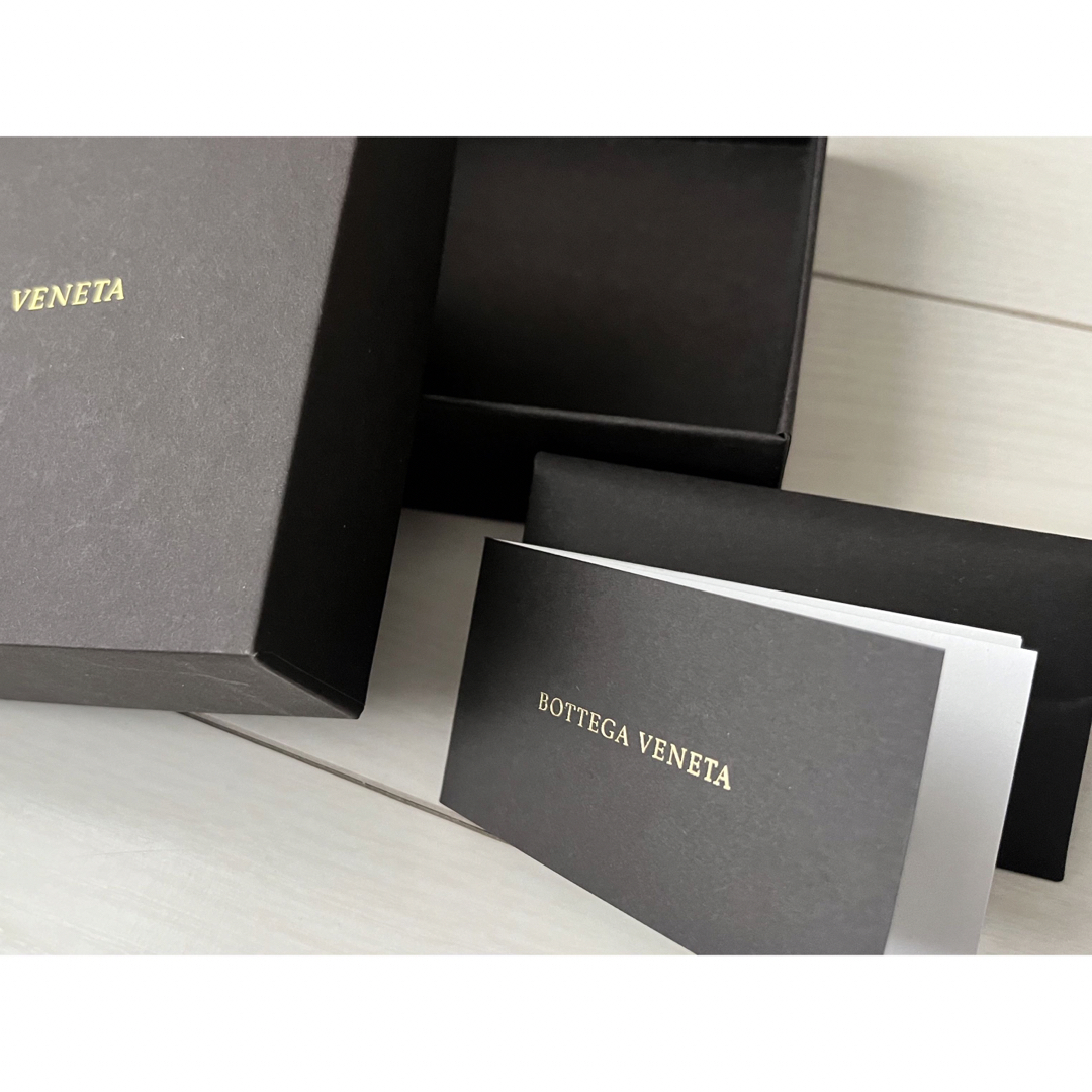 Bottega Veneta(ボッテガヴェネタ)のボッテガべネタ BOTTEGA VENETA 財布 名刺入 箱 レディースのアクセサリー(その他)の商品写真