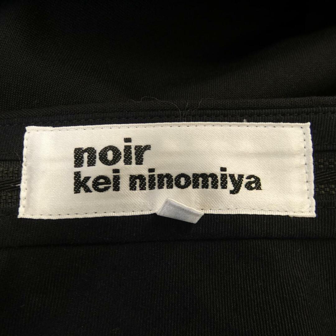 noir kei ninomiya(ノワールケイニノミヤ)のノワールケイニノミヤ noir kei ninomiya パンツ レディースのパンツ(その他)の商品写真