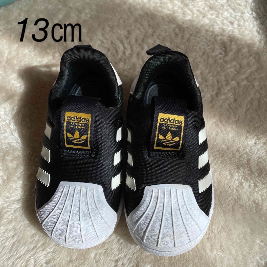 adidas(アディダス)のadidas  スニーカー　13㎝　kidsスニーカー キッズ/ベビー/マタニティのベビー靴/シューズ(~14cm)(スニーカー)の商品写真