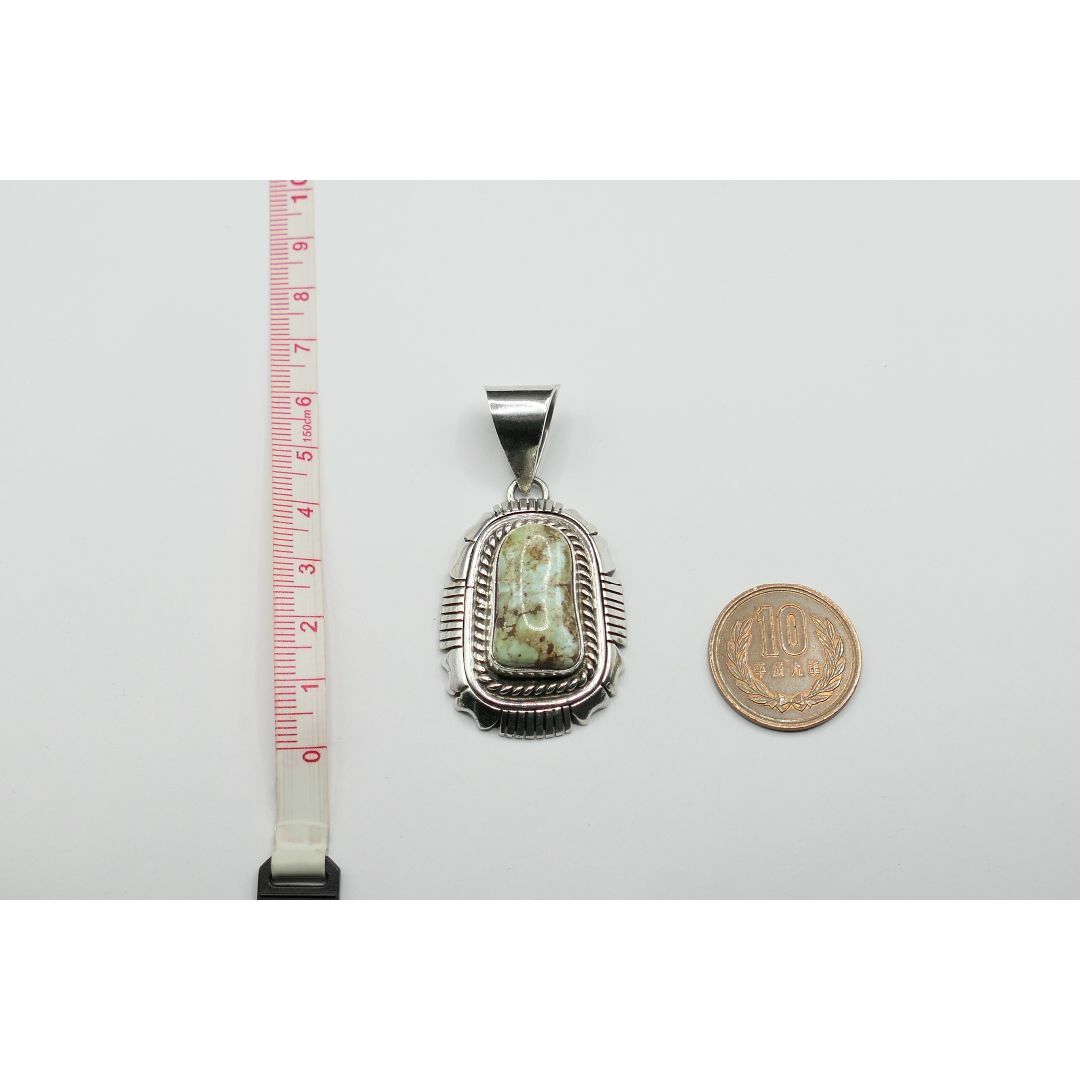 美品 ナバホ T.ETSITTY刻印 ターコイズ ネックレス トップ 美品 ナバホ T.ETSITTY刻印 ターコイズ ネックレス トップ