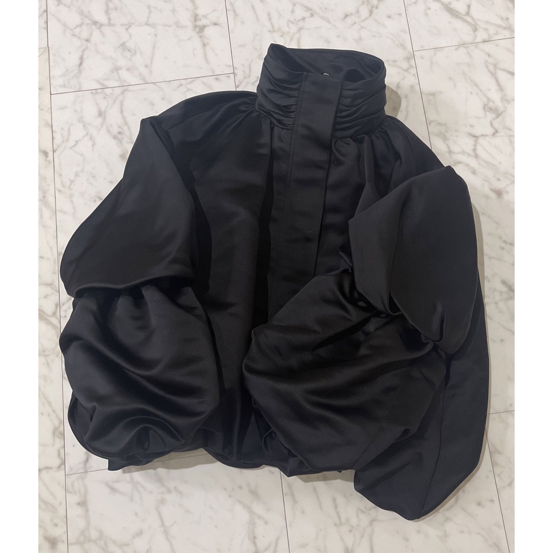 TODAYFUL(トゥデイフル)のお値下げしました　mecre ボリュームバルーンブルゾン　メクル レディースのジャケット/アウター(ブルゾン)の商品写真