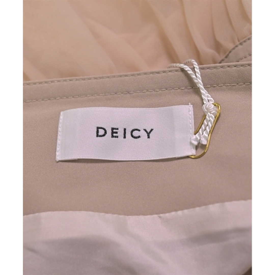 deicy(デイシー)のdeicy デイシー ワンピース 0(XS位) ベージュ系 【古着】【中古】 レディースのワンピース(ひざ丈ワンピース)の商品写真