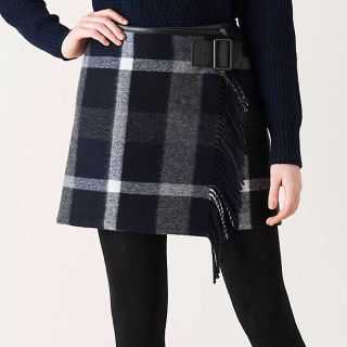 バーバリー(BURBERRY)のチェック柄ニットスカート(ミニスカート)