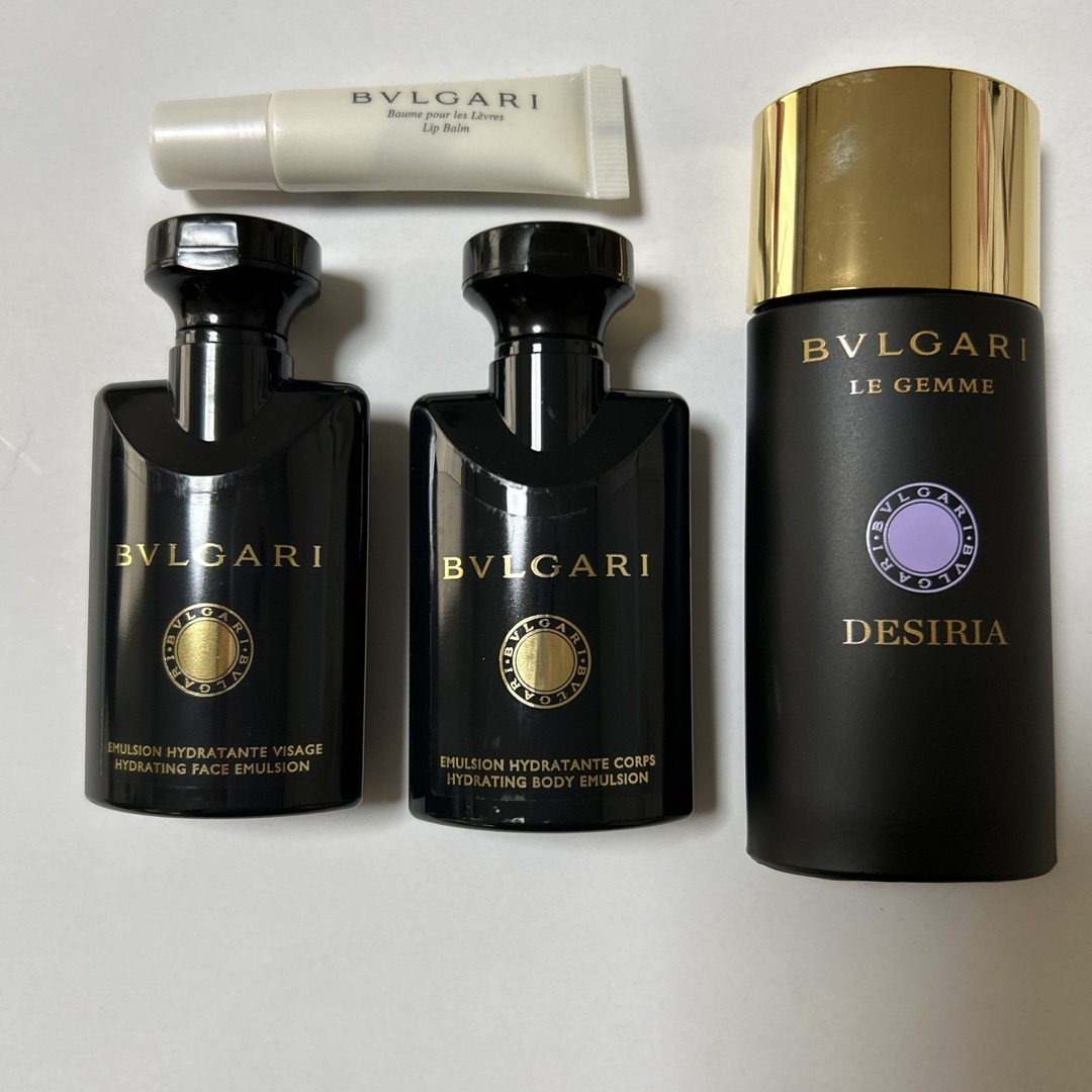 BVLGARI(ブルガリ)のエミレーツファーストクラスアメニティー新品 インテリア/住まい/日用品の日用品/生活雑貨/旅行(旅行用品)の商品写真