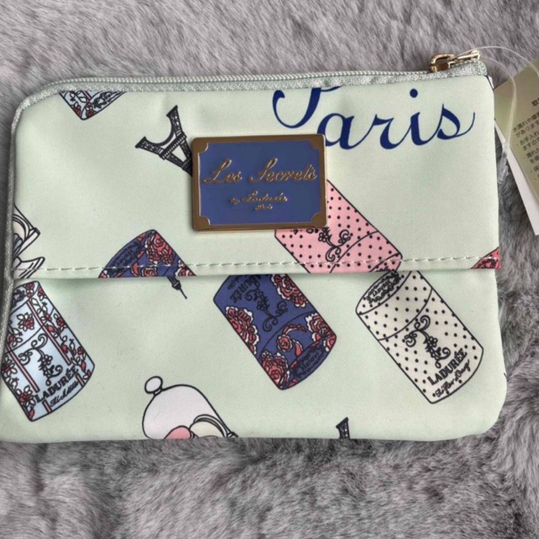 LADUREE(ラデュレ)の【新品・未使用】ラデュレ☆3点セット レディースのファッション小物(ハンカチ)の商品写真