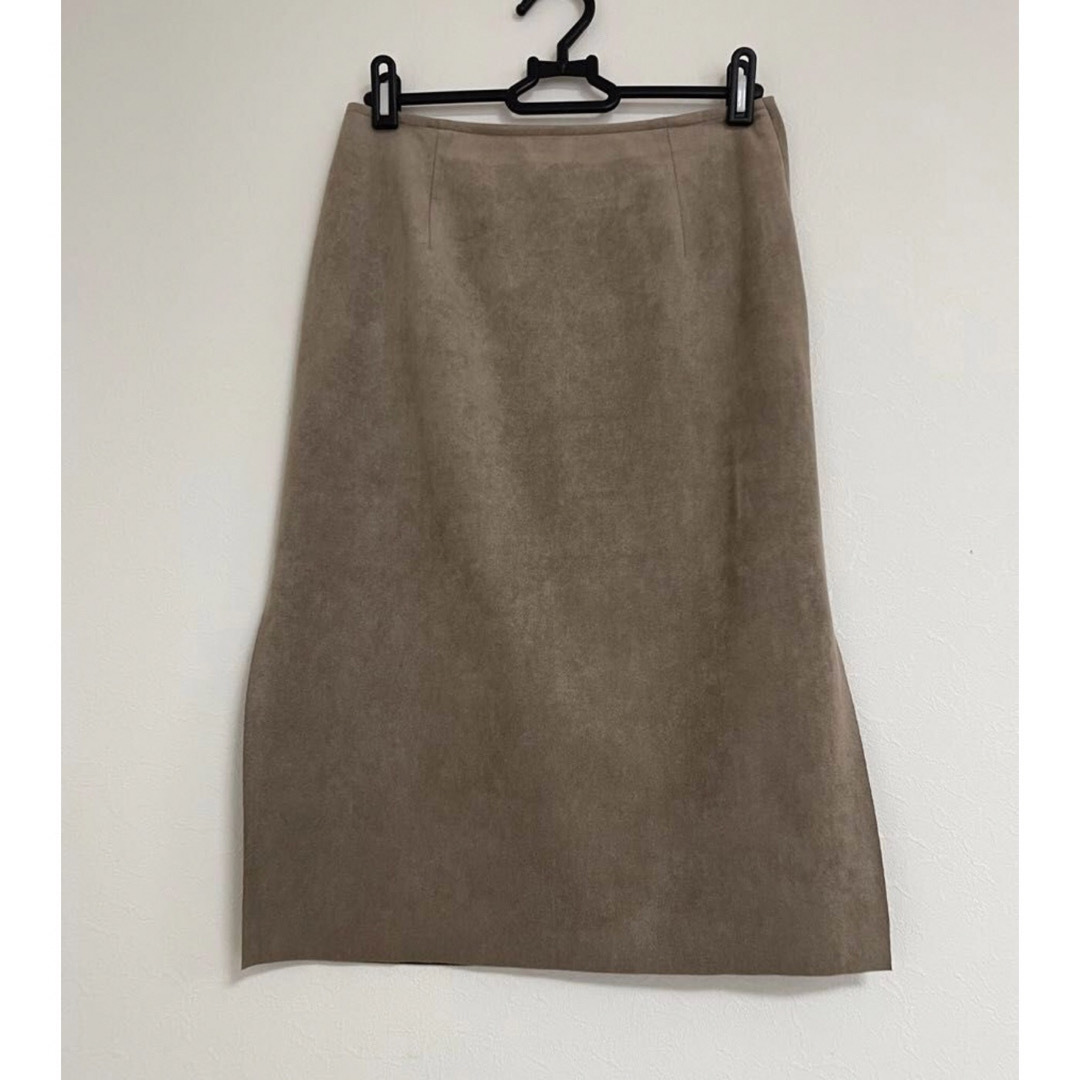 Spick and Span Noble(スピックアンドスパンノーブル)の定価17,600円 Noble フェイクスウェード タイトスカート 美品 レディースのスカート(ひざ丈スカート)の商品写真