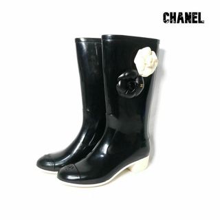 シャネル(CHANEL)の良品 CHANEL カメリア ラバー ロング丈 レインブーツ 長靴(レインブーツ/長靴)