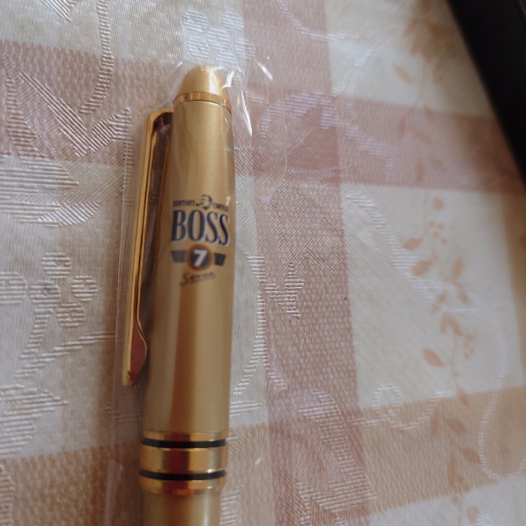 サントリー(サントリー)のBOSSBLACK　ボールペン2本セット エンタメ/ホビーのコレクション(ノベルティグッズ)の商品写真