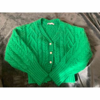 ザラ(ZARA)のZARA green ニット カーディガン(カーディガン)