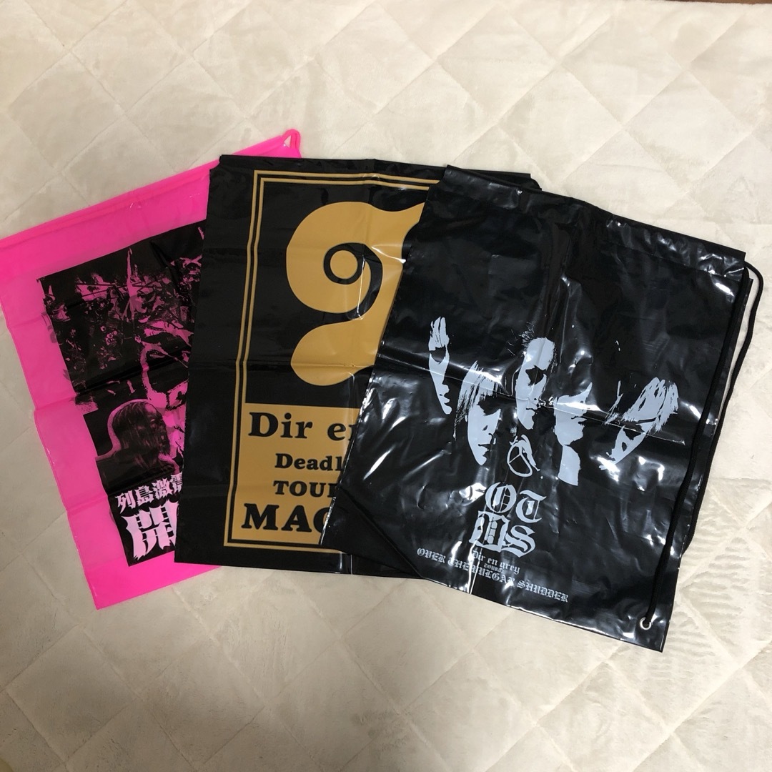 Dir en grey ツアービニールバッグ3点 エンタメ/ホビーのタレントグッズ(ミュージシャン)の商品写真