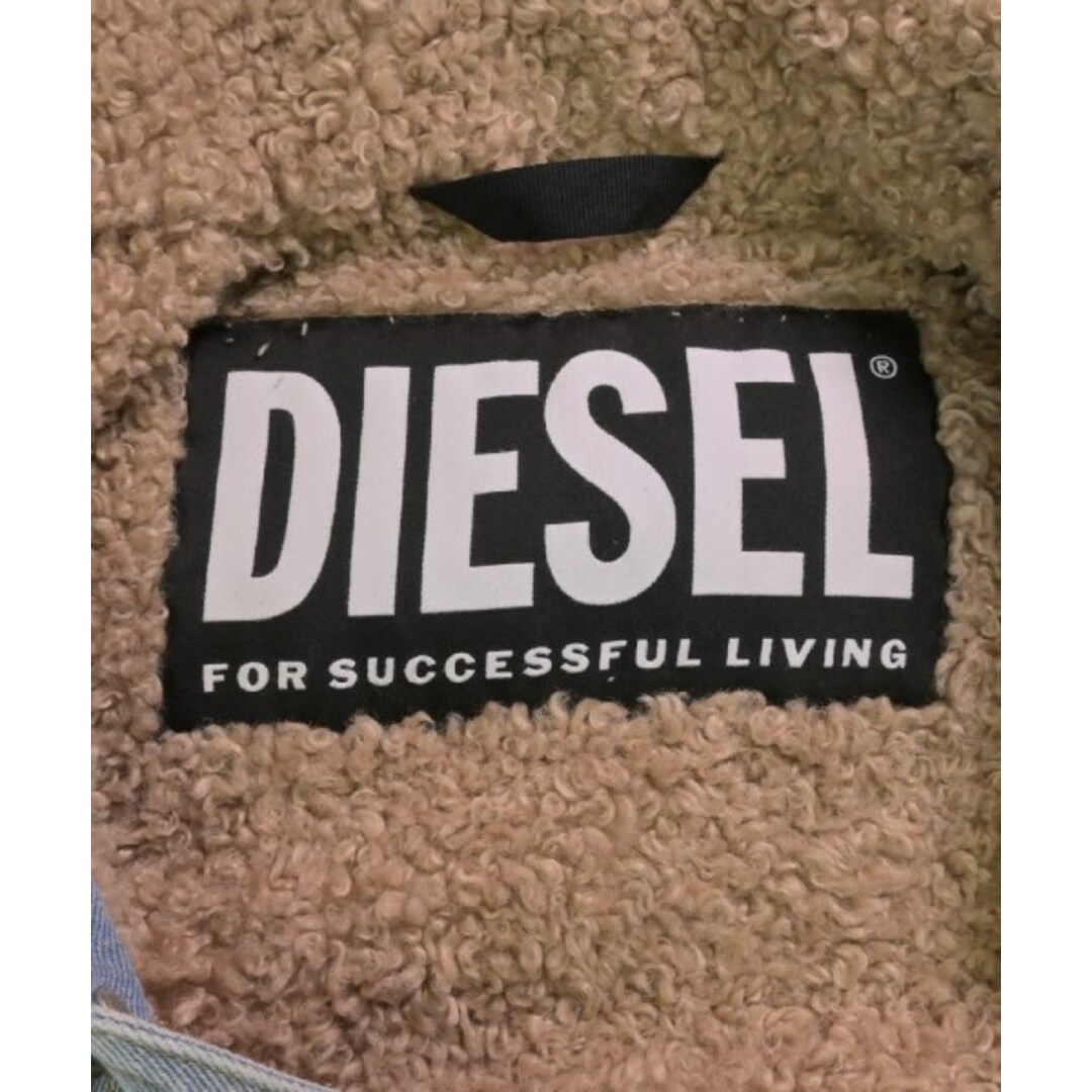 DIESEL(ディーゼル)のDIESEL ディーゼル コート（その他） XS カーキx青系 【古着】【中古】 レディースのジャケット/アウター(その他)の商品写真