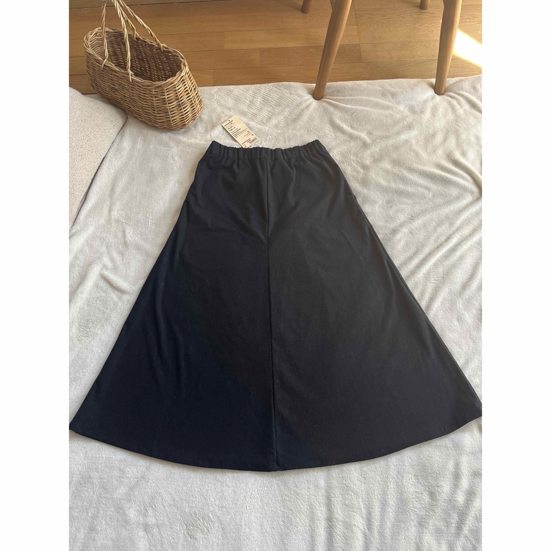 MUJI (無印良品)(ムジルシリョウヒン)の未使用タグ付き 無印良品 ストレッチ フレアー スカート  ネイビー  レディースのスカート(ロングスカート)の商品写真