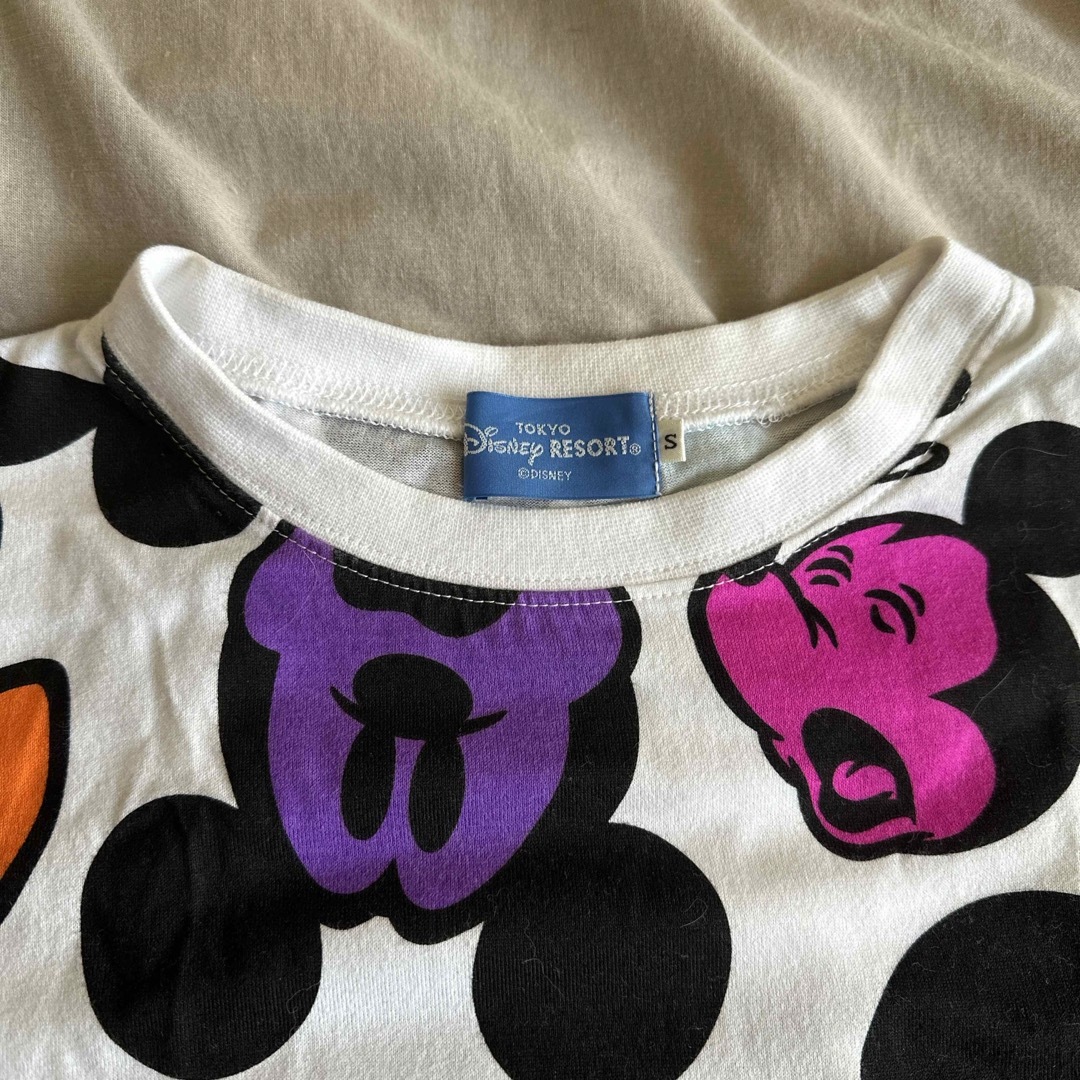 Disney(ディズニー)のディズニーリゾート 総柄Tシャツ S レディースのトップス(Tシャツ(半袖/袖なし))の商品写真