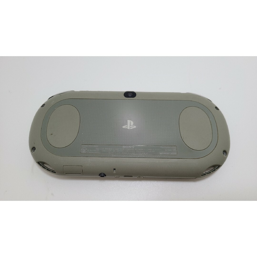 PlayStation Vita(プレイステーションヴィータ)のplaystation vita PCH2000　カーキブラック エンタメ/ホビーのゲームソフト/ゲーム機本体(携帯用ゲーム機本体)の商品写真