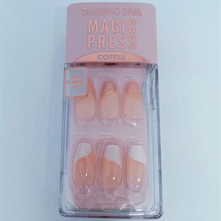 ダッシングディバ(DASHING DIVA)の★限定完売★㉒ダッシングディバ マジックプレスコフィンシリーズ💅(つけ爪/ネイルチップ)