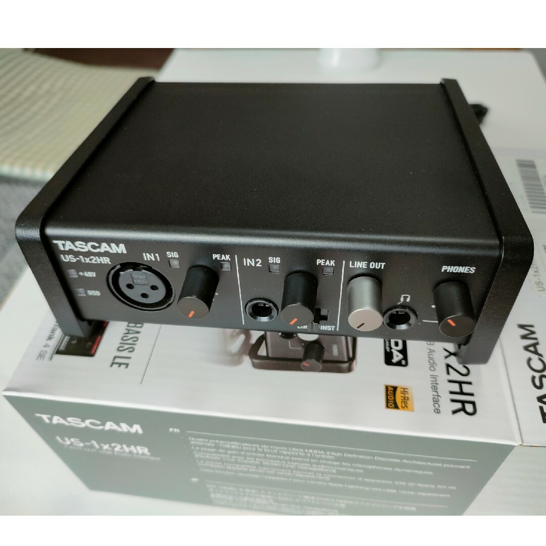 TESCOM(テスコム)のTASCAM オーディオインターフェース US-1X2HR 楽器のDTM/DAW(オーディオインターフェイス)の商品写真