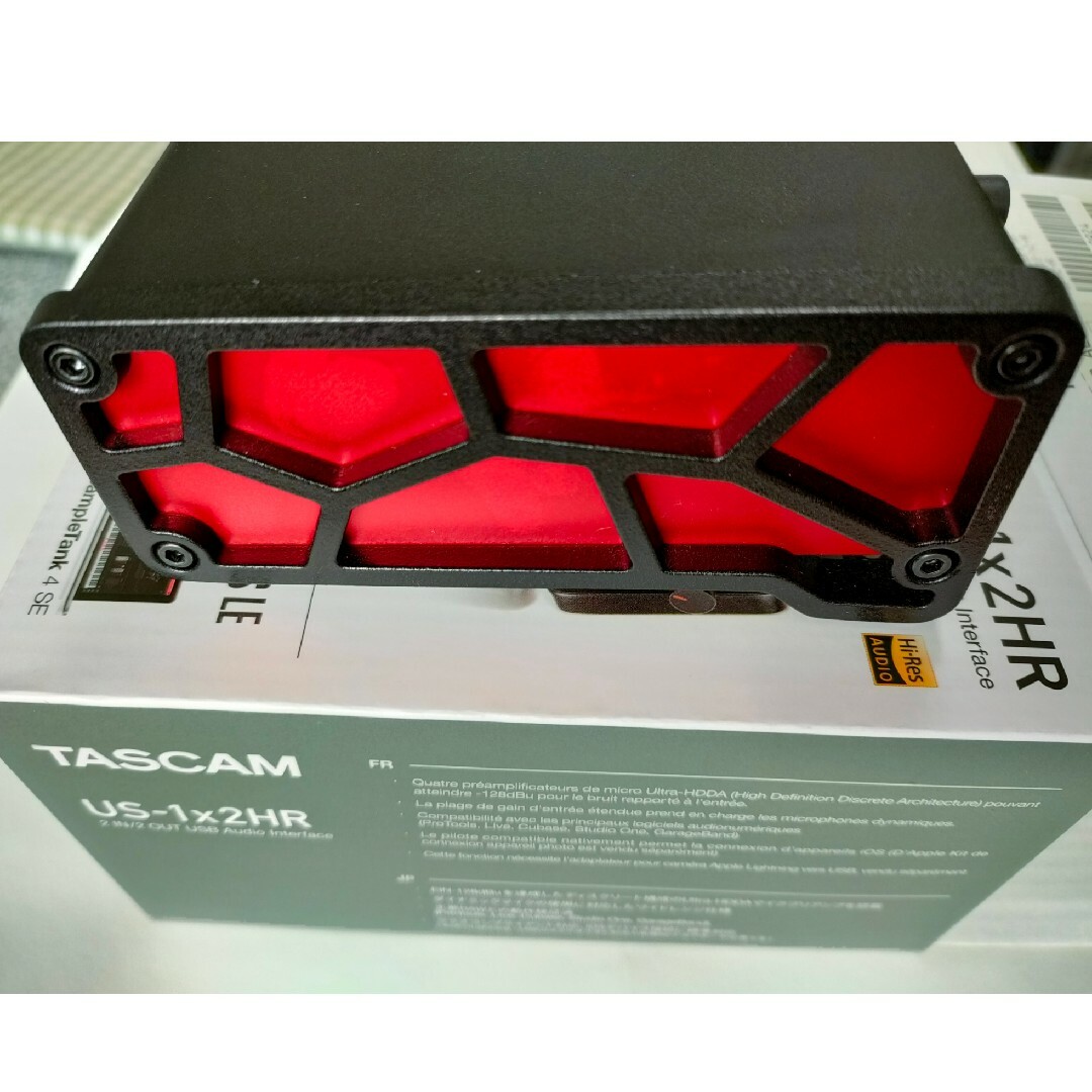 TESCOM(テスコム)のTASCAM オーディオインターフェース US-1X2HR 楽器のDTM/DAW(オーディオインターフェイス)の商品写真