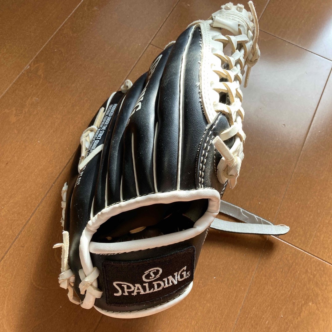 SPALDING(スポルディング)のSPALDING スポルディング キッズ用 (黒) 野球グローブ  スポーツ/アウトドアの野球(グローブ)の商品写真