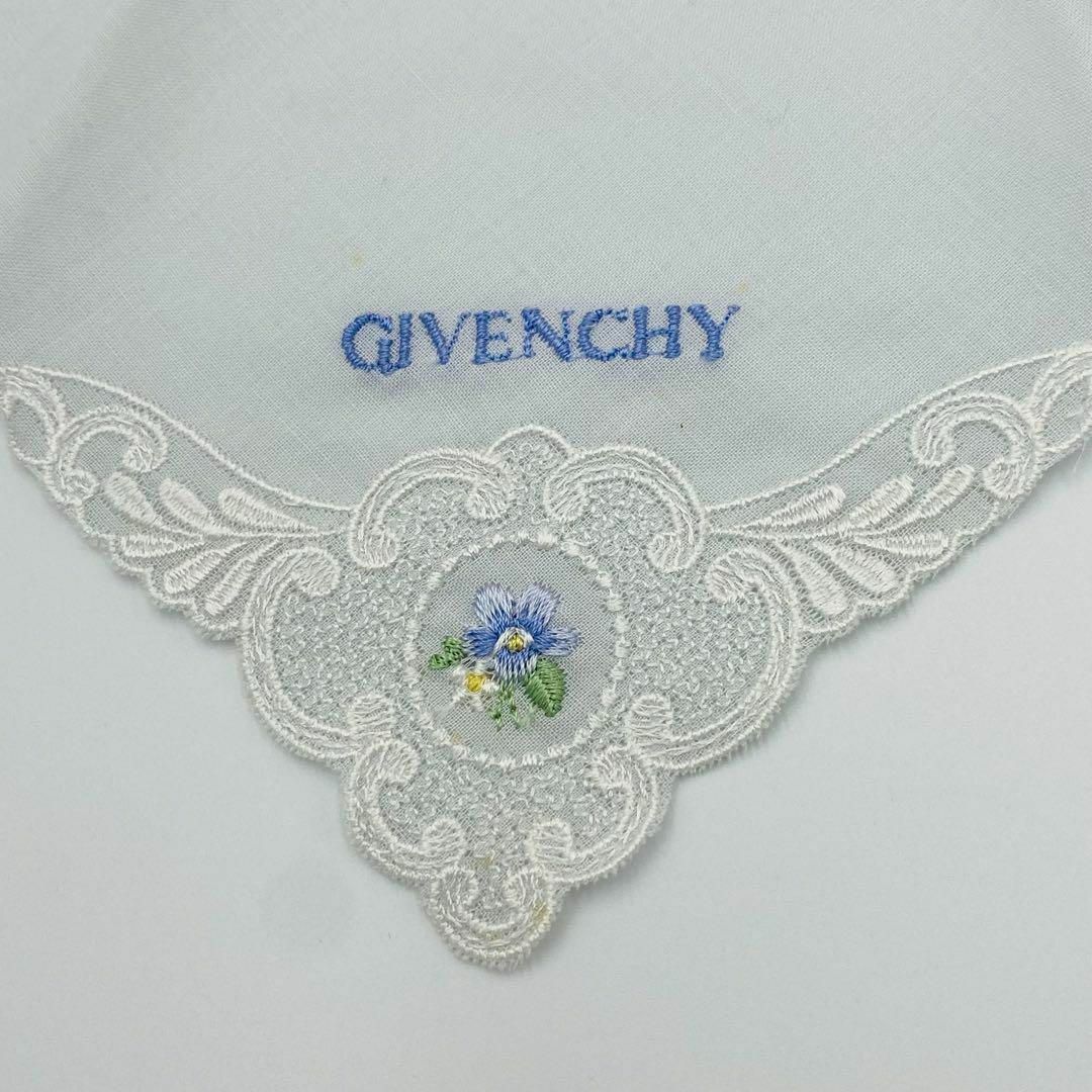 GIVENCHY(ジバンシィ)の★GIVENCHY★ハンカチ２枚セット レース 花 綿 ピンク ブルー シール付 レディースのファッション小物(ハンカチ)の商品写真